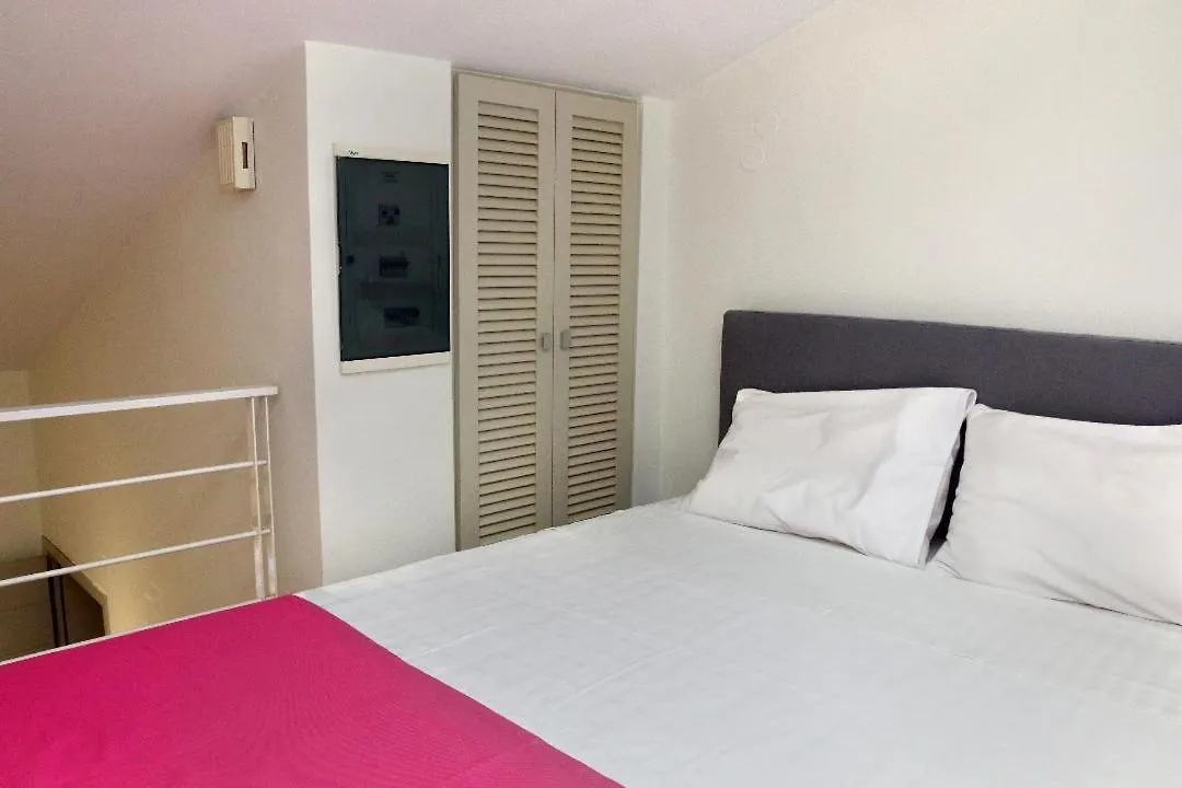Aparthotel Vivian Art Apartments Rethymno