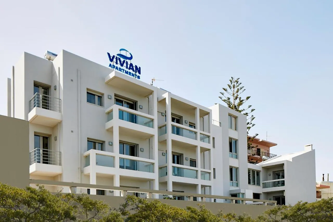 Vivian Art Apartments 레팀노